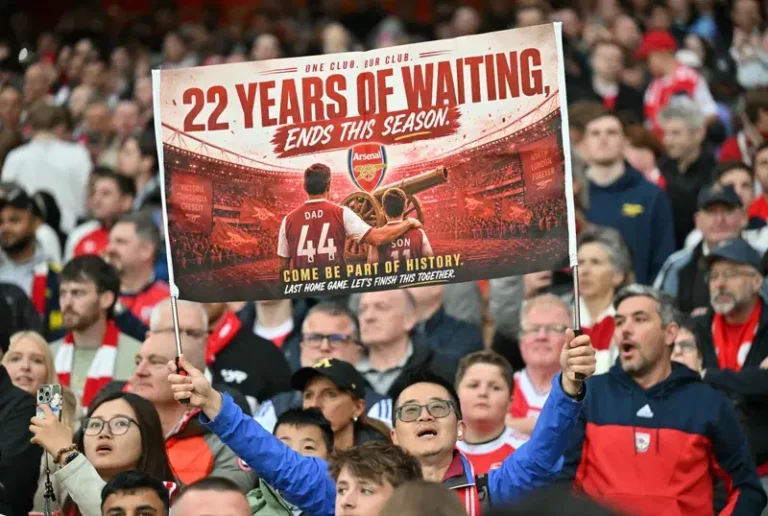 Arsenal win Premier League title after 22 years