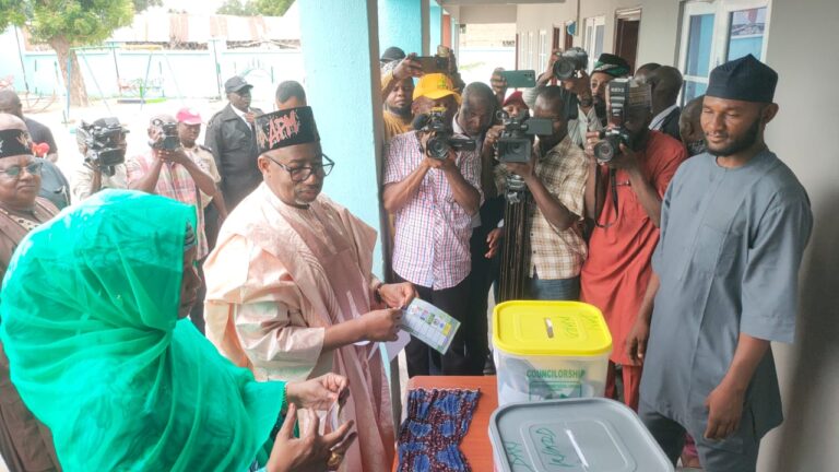 Gov Mohammed predicts APM victory after casting vote at council poll